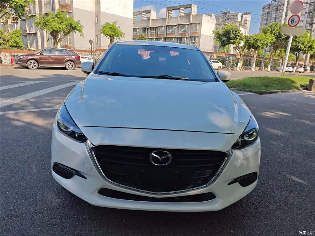 Mazda Mazda3, 2018 3
