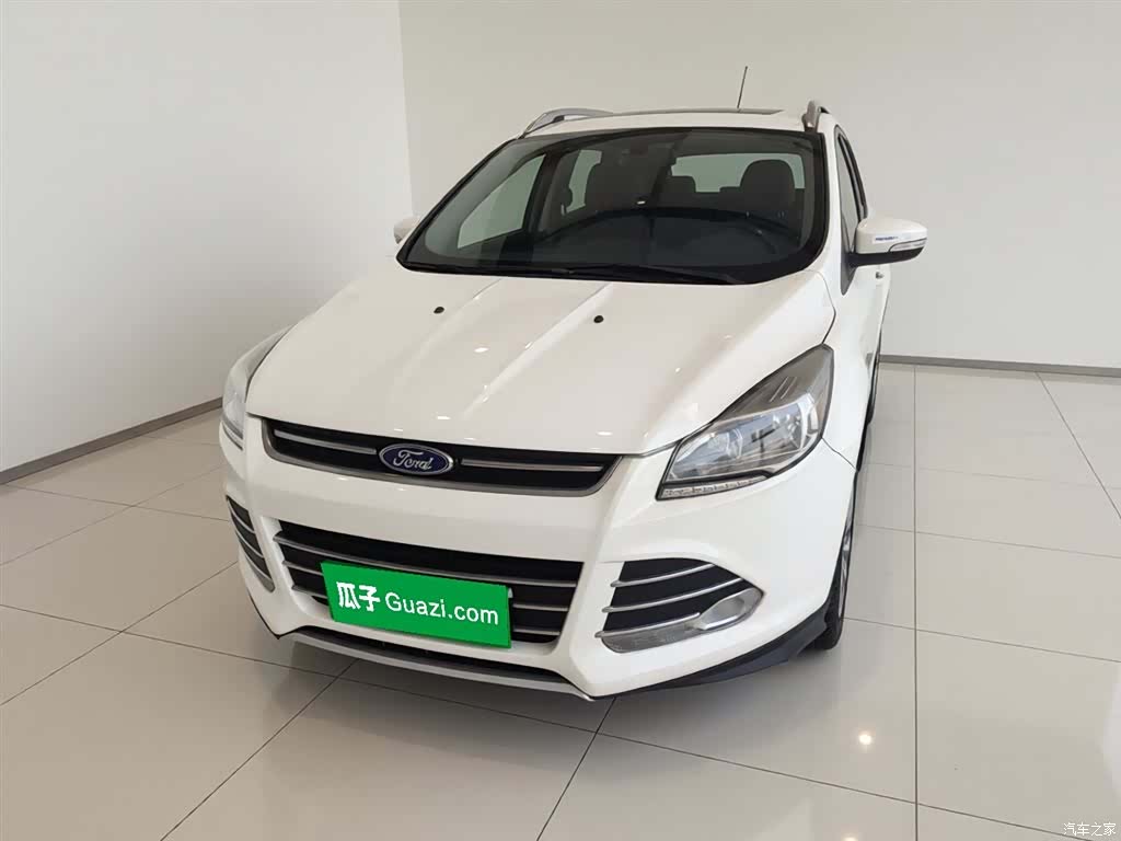 Ford Kuga, 2016 1