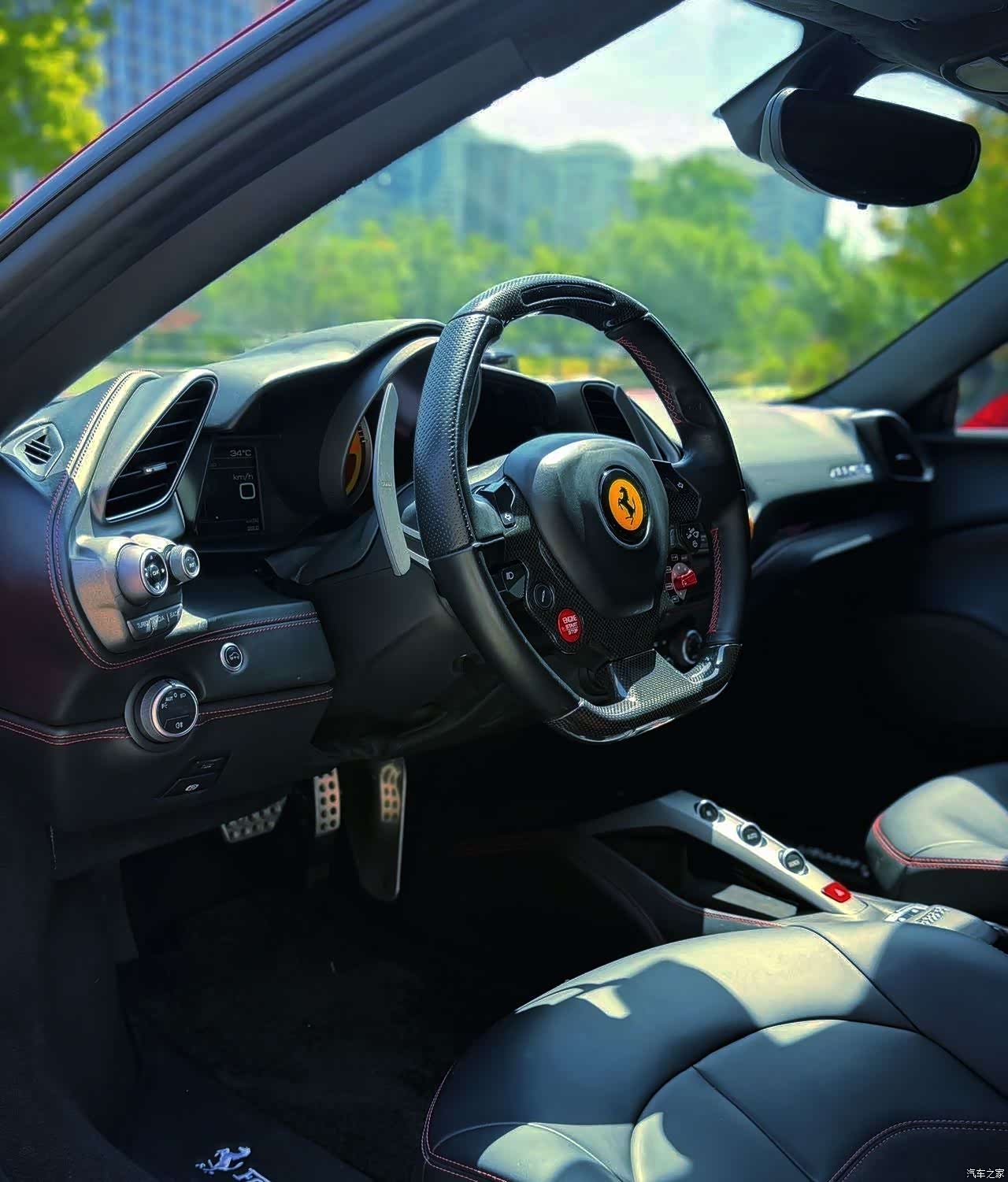 Ferrari 488, 2016 все фото