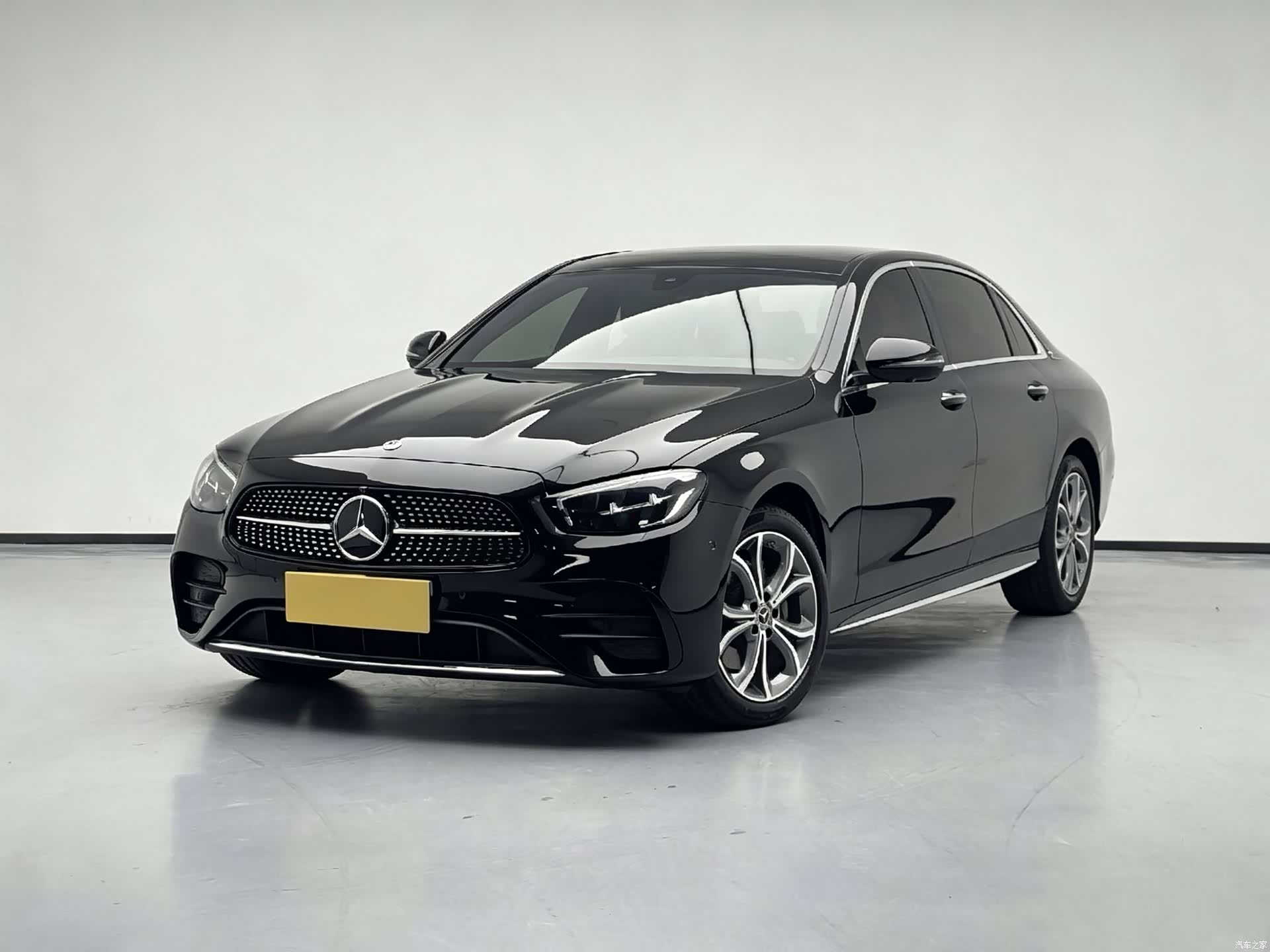 Mercedes-Benz E-Class, 2020 1