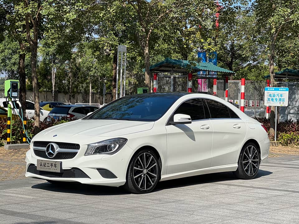 Mercedes-Benz CLA