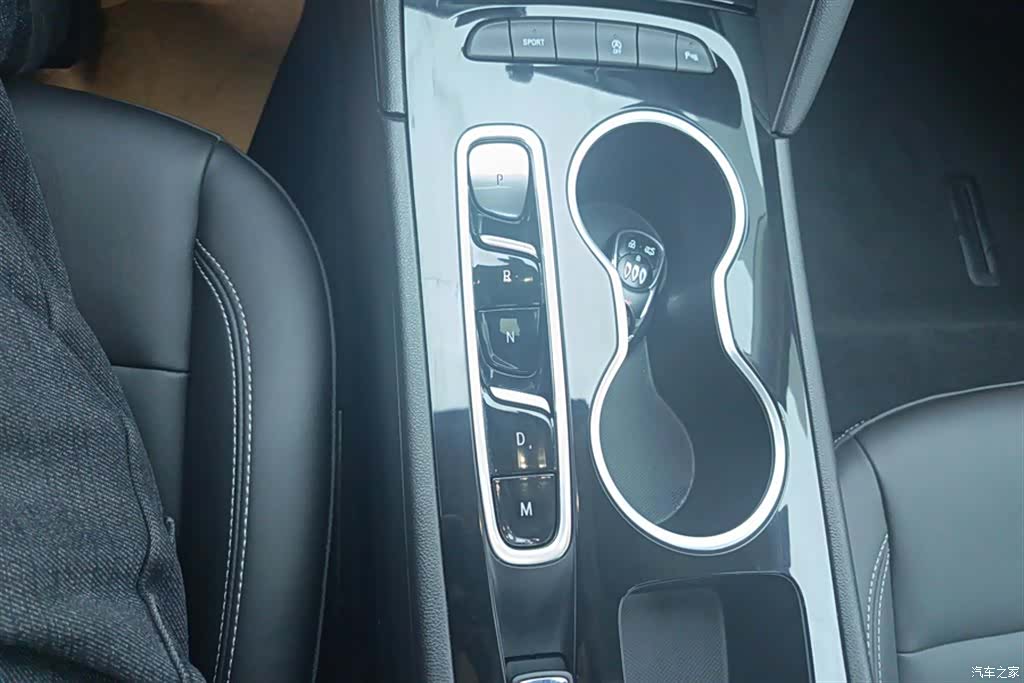 Buick Regal, 2025 16