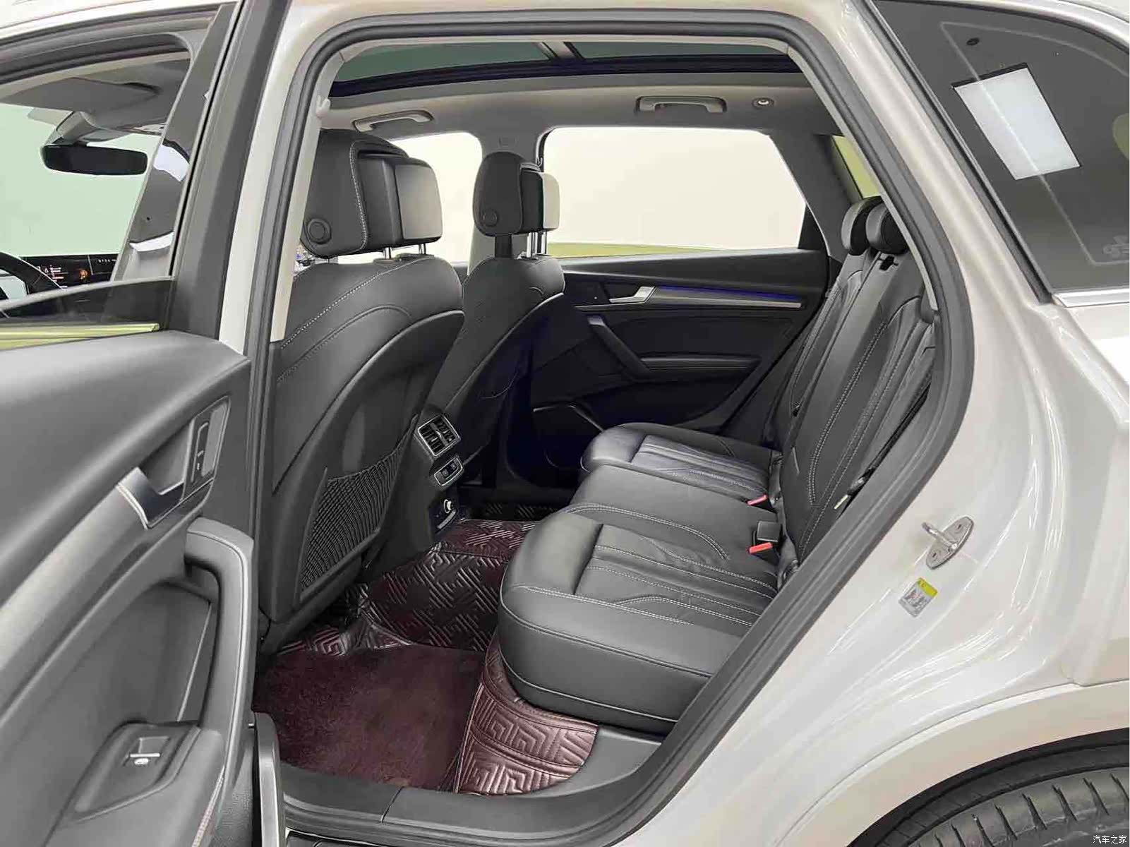 Audi Q5L, 2023 8