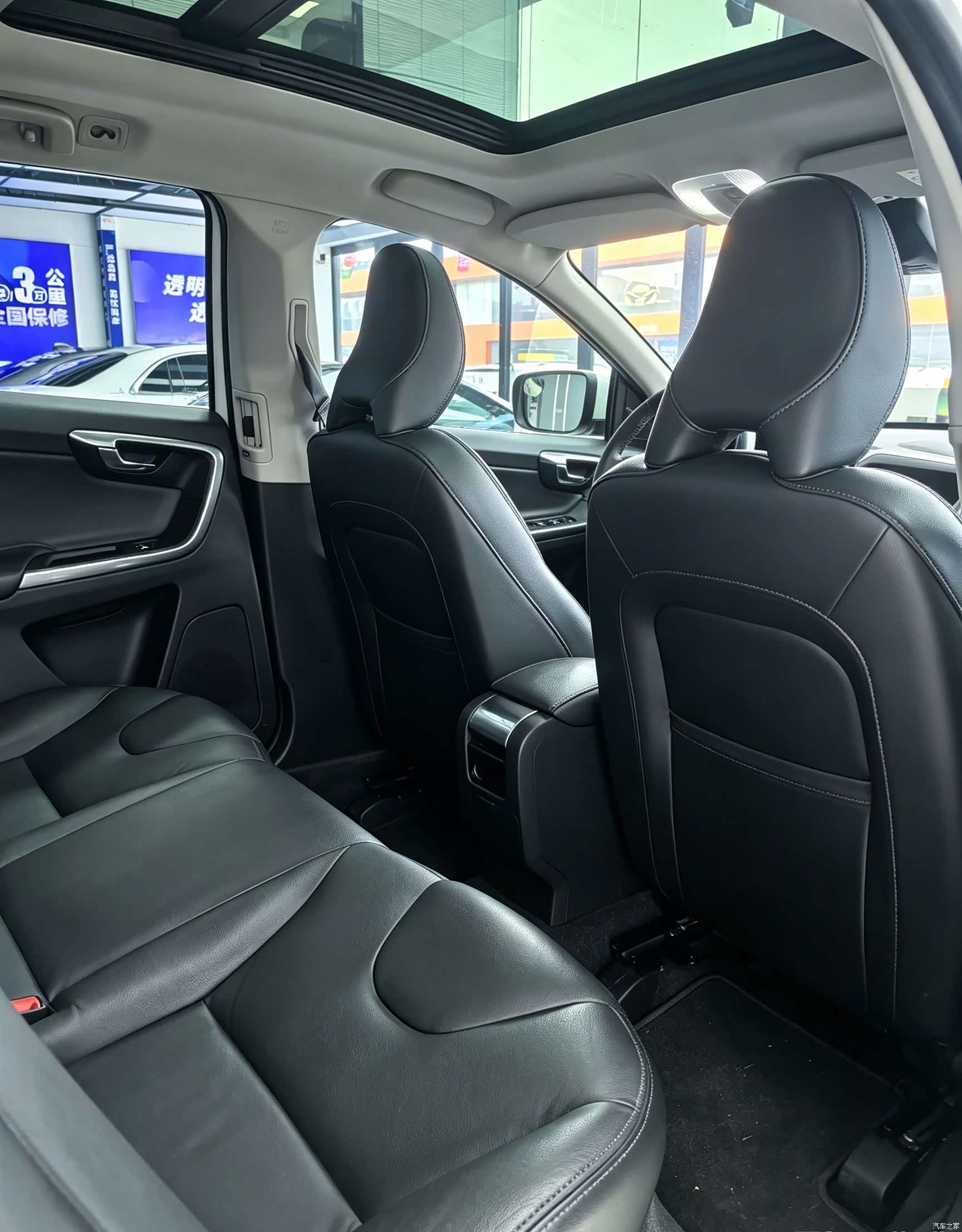 Volvo XC60, 2016 13