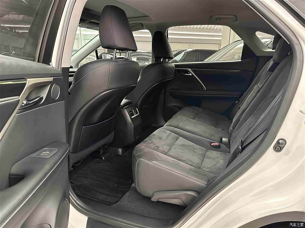 Lexus RX, 2021 12
