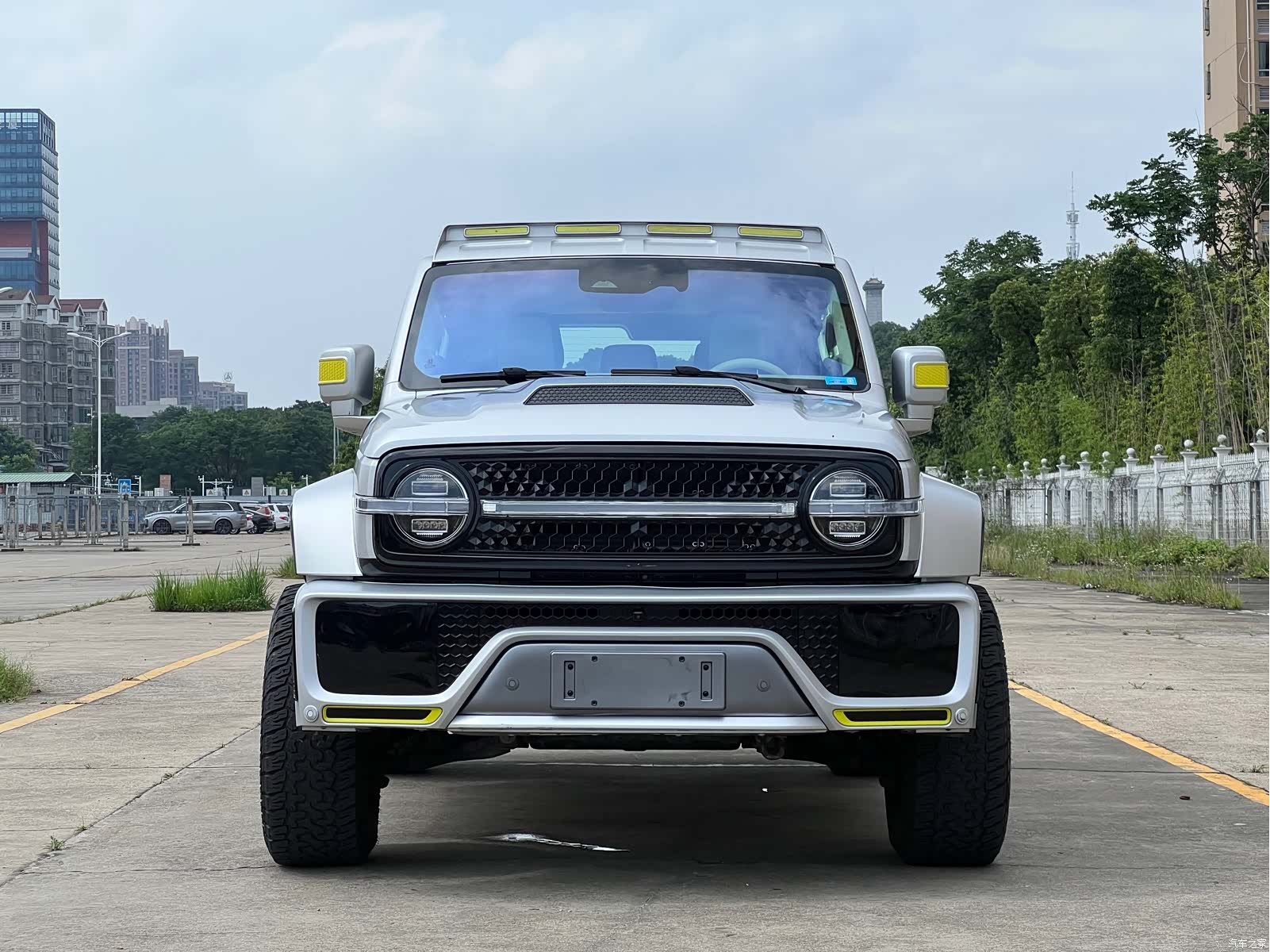 Tank 300, 2022 3