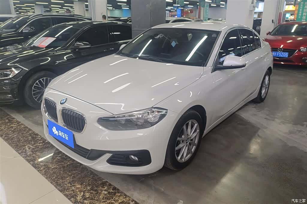 BMW 1 Series, 2017 1