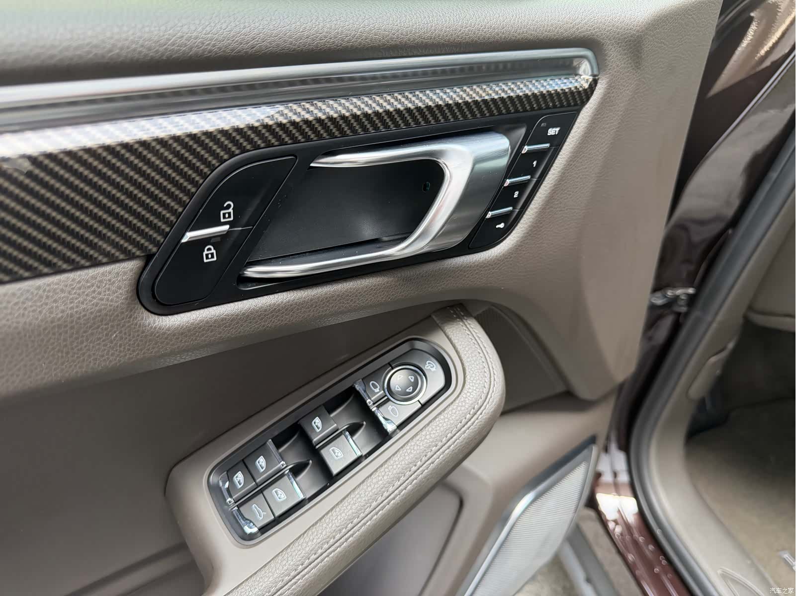 Porsche Macan, 2020 все фото