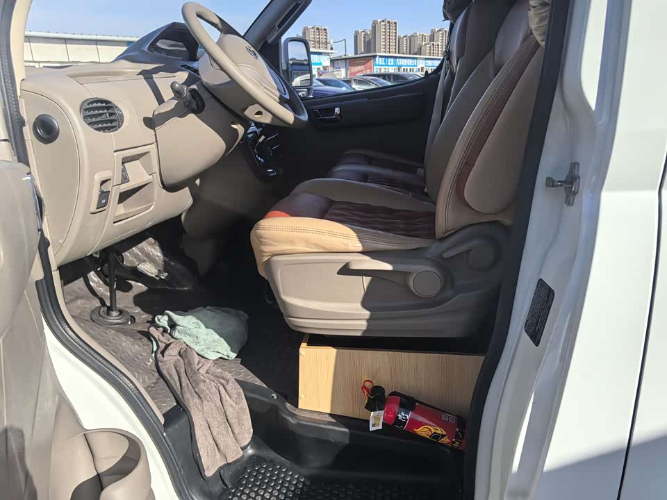 MAXUS SAIC MAXUS V80 RV