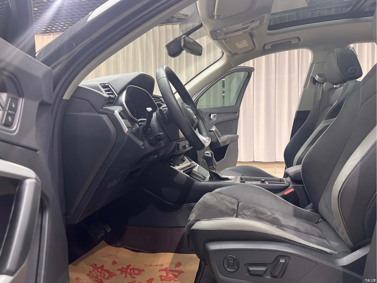 Audi Q3, 2023 9