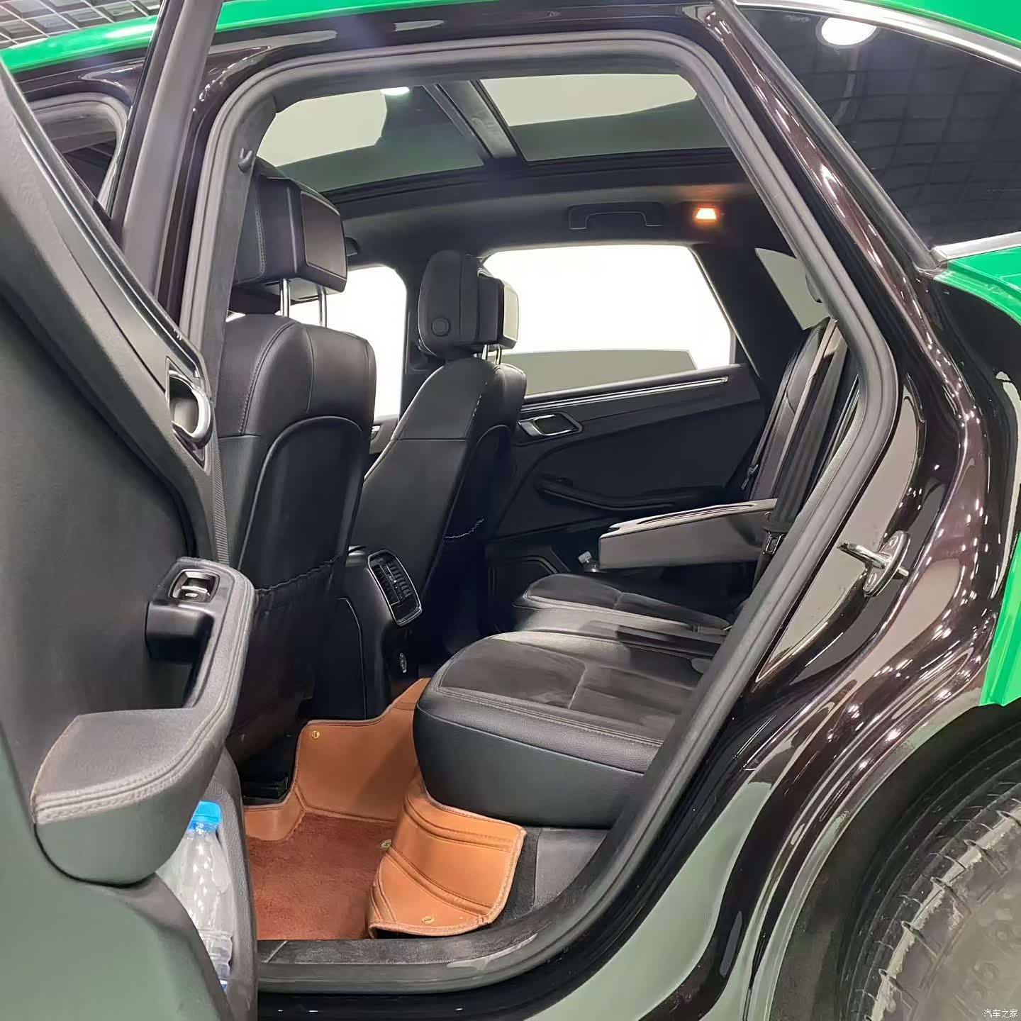 Porsche Macan, 2019 все фото
