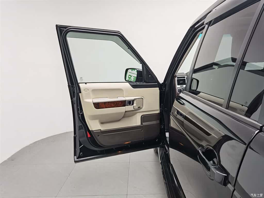 Land Rover Range Rover, 2012 8