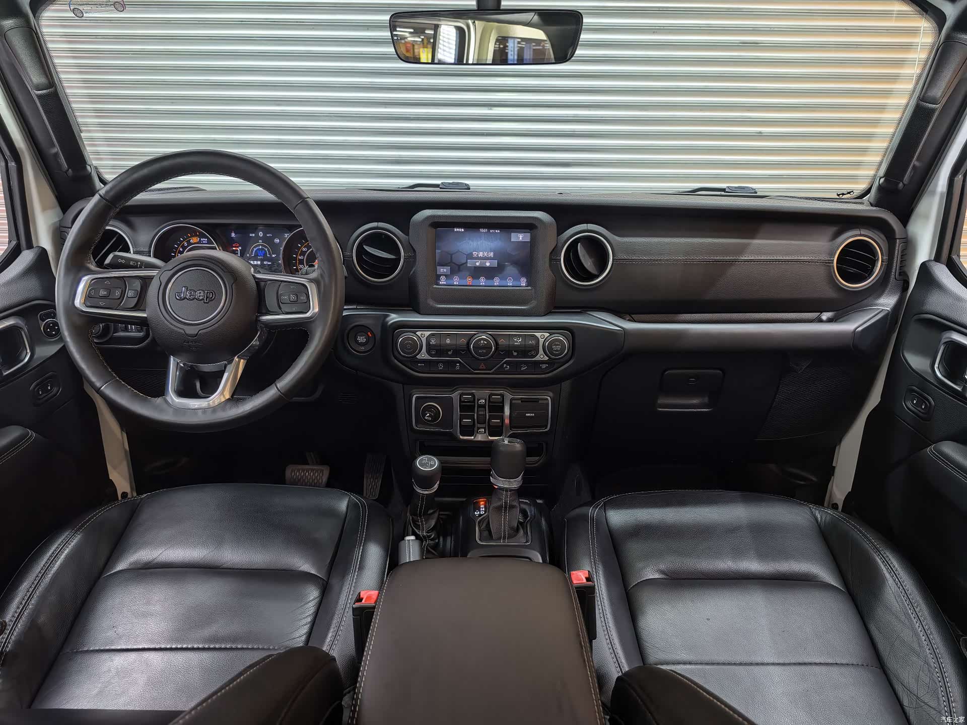 Jeep Wrangler, 2019 17