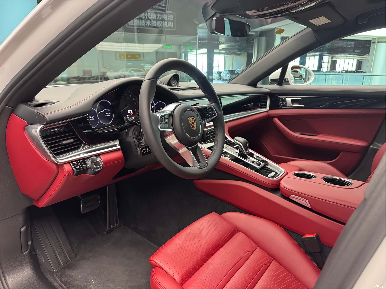 Porsche Panamera, 2019 6