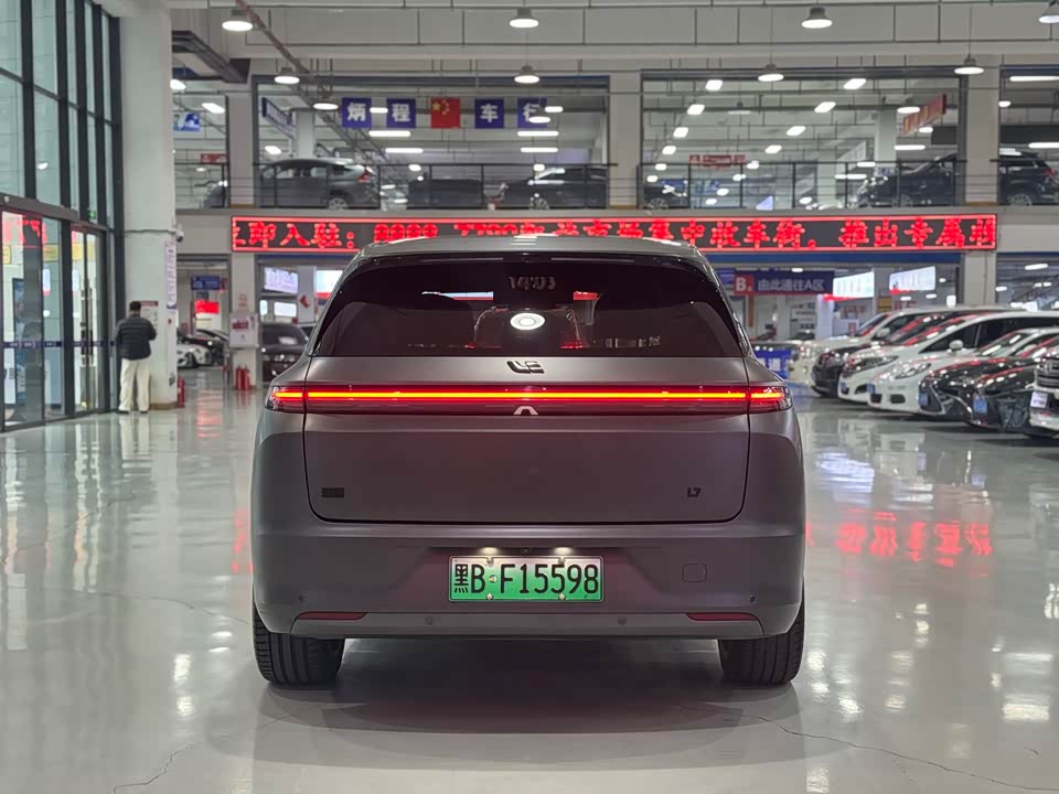 Li Auto Ideal L7