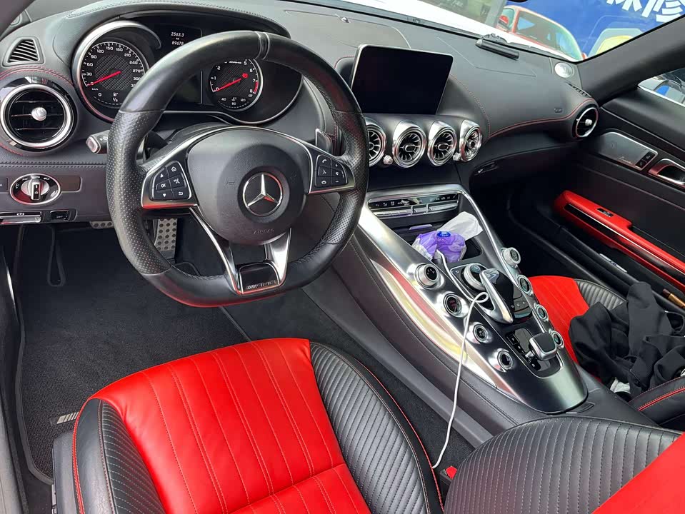 Mercedes-Benz AMG GT