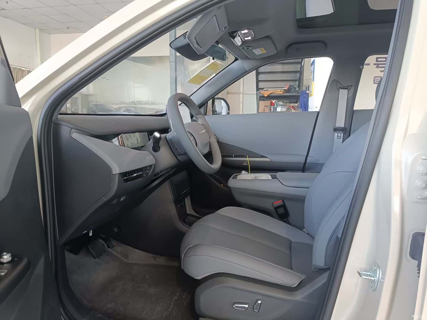DongFeng 06, 2025 6