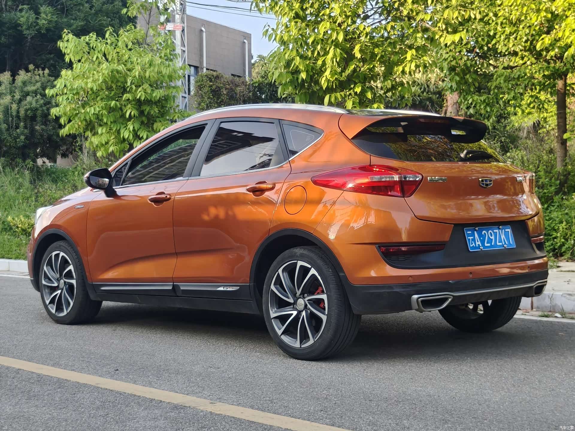 Geely Emgrand, 2017 6