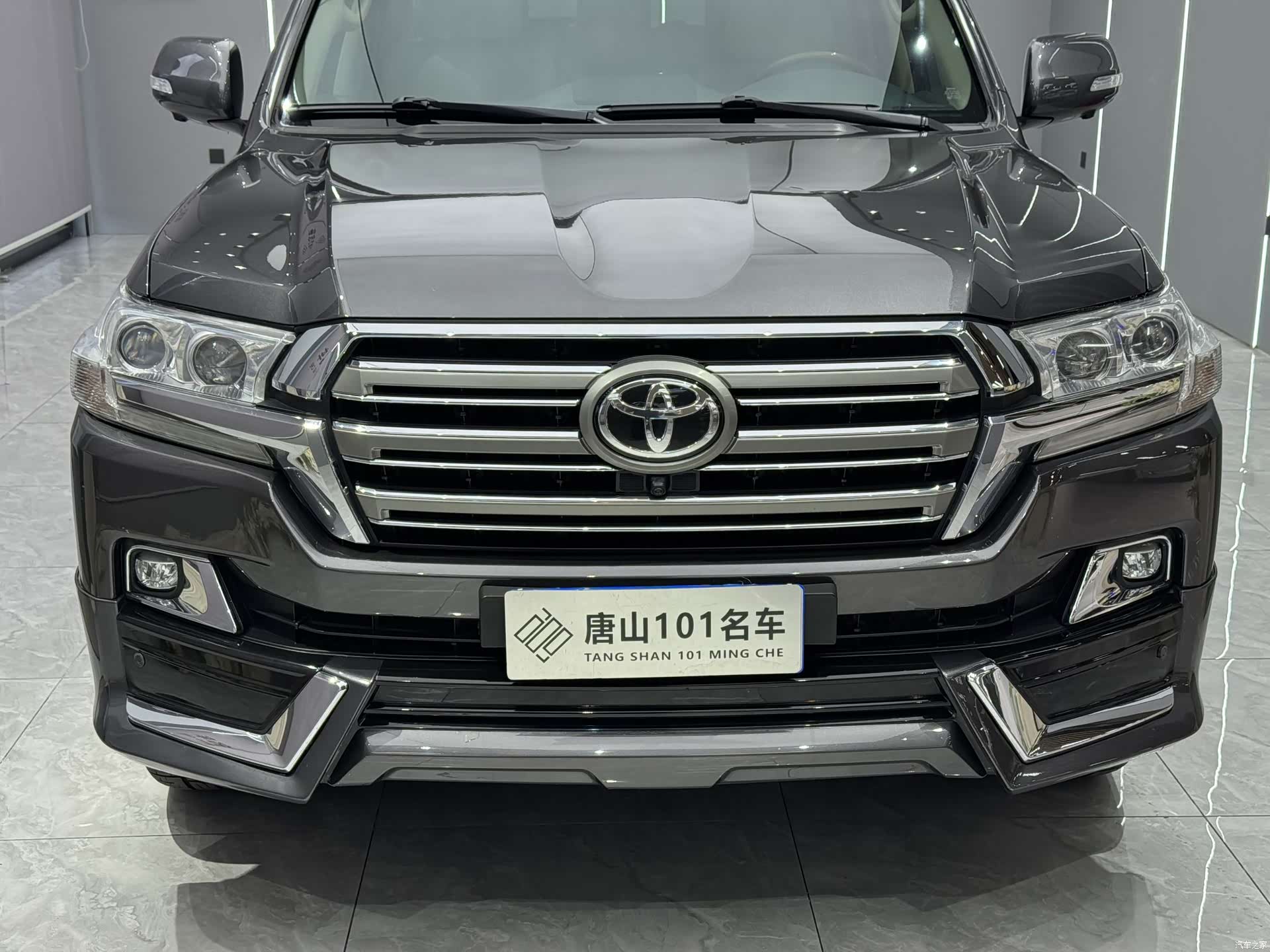 Toyota Land Cruiser, 2019 4