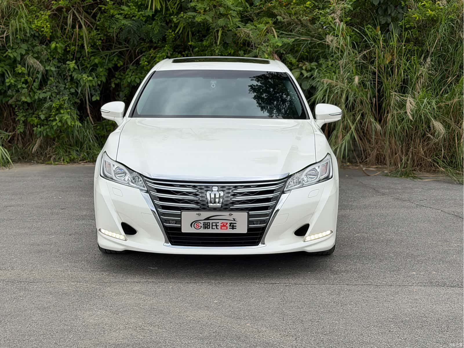 Toyota Crown, 2016 2
