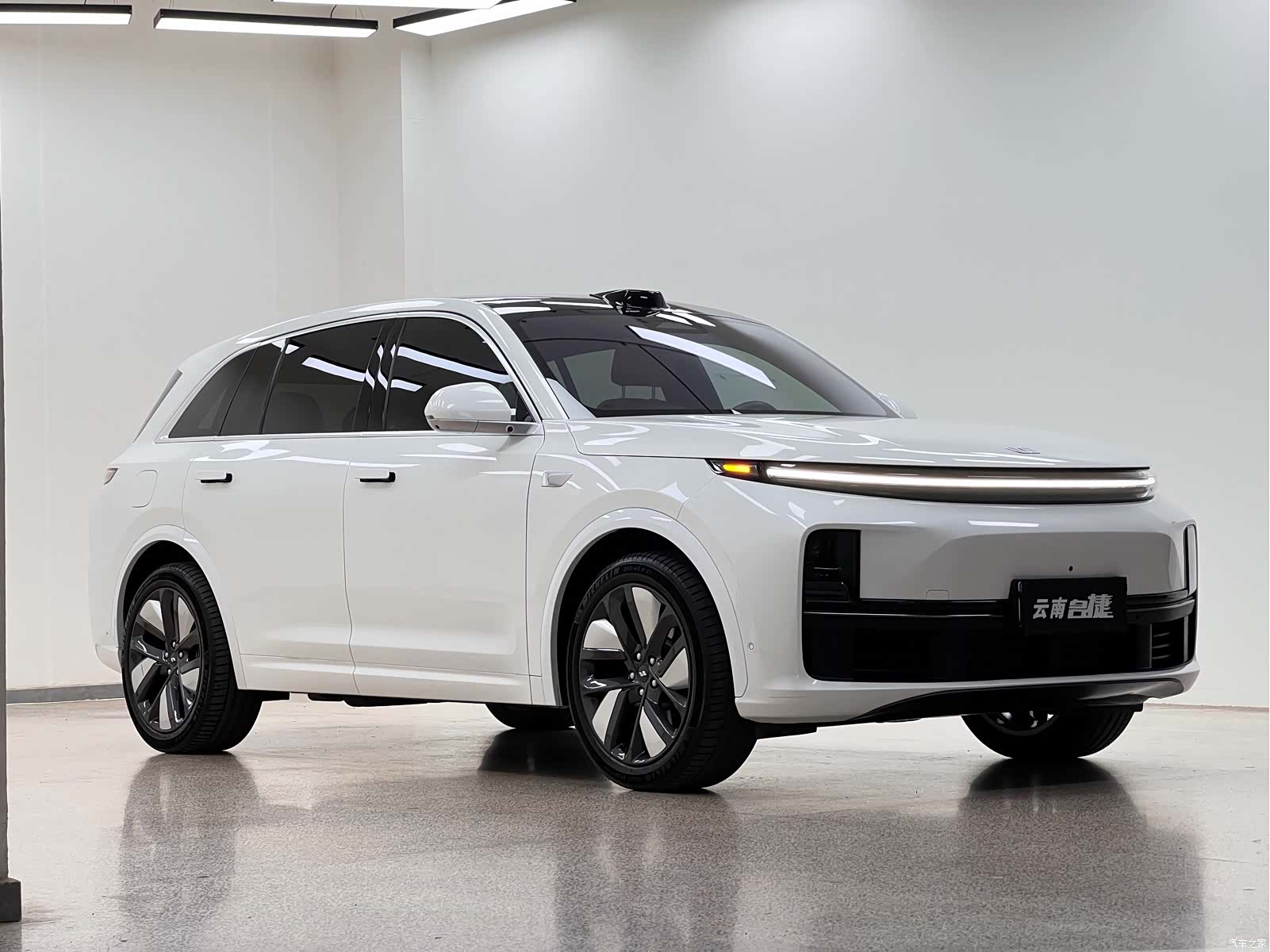 Li Auto L7, 2024 3