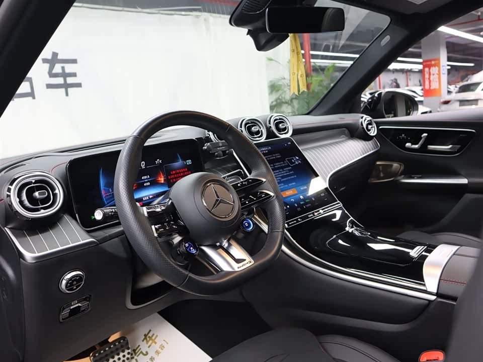 Mercedes-Benz GLC AMG