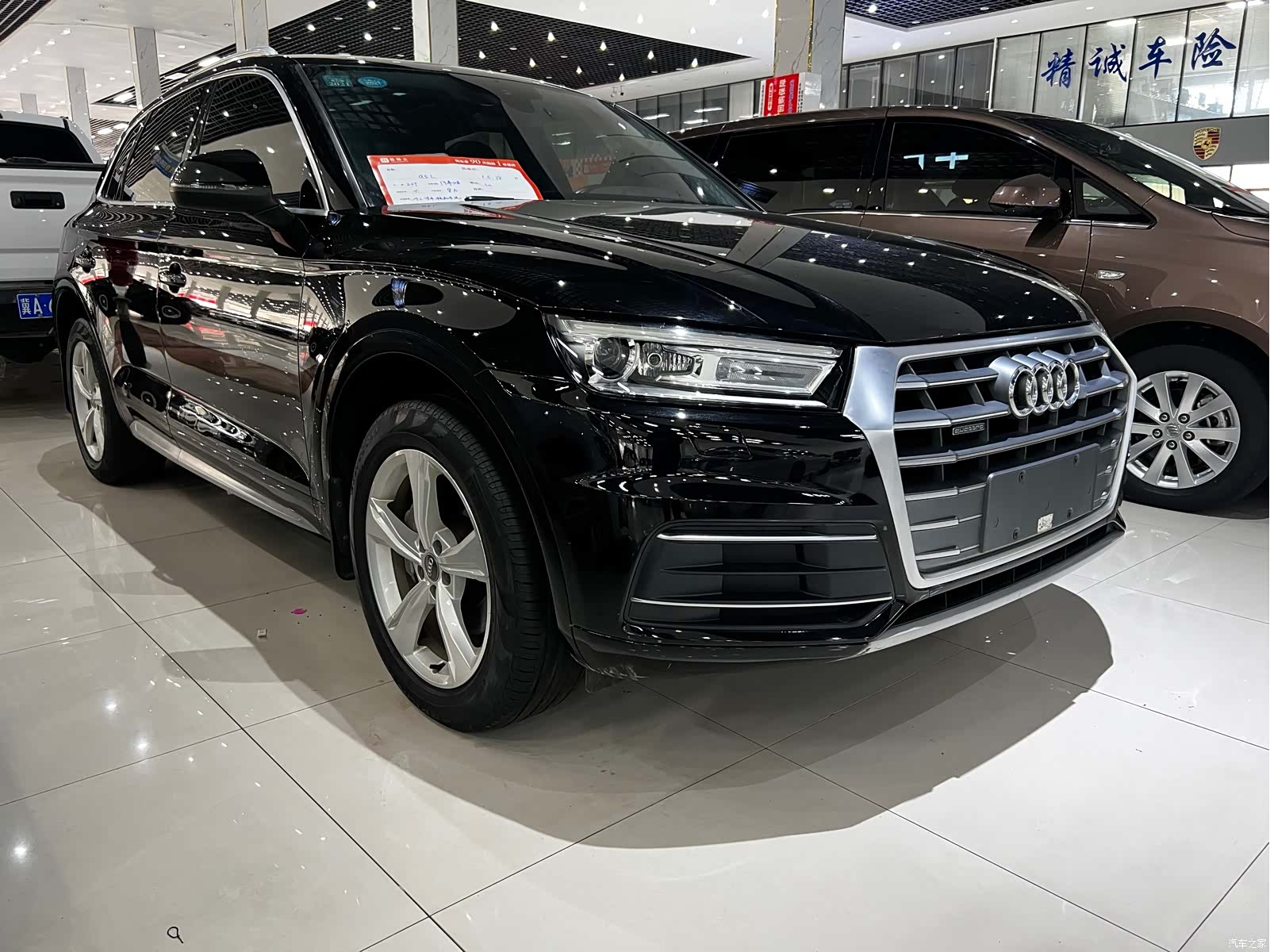 Audi Q5L, 2019 3