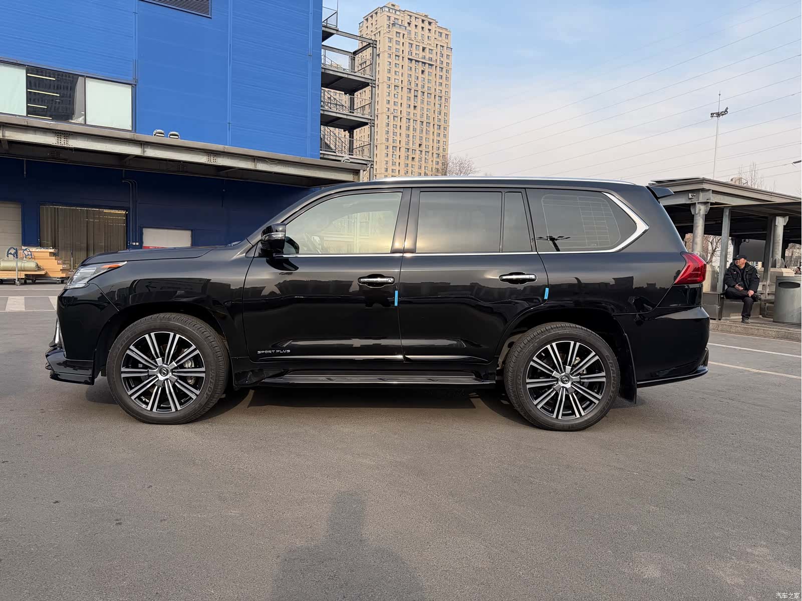 Lexus LX, 2022 8