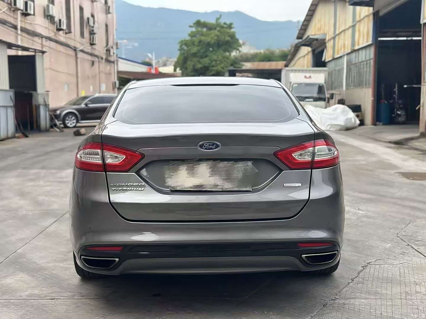 Ford Mondeo, 2013 9