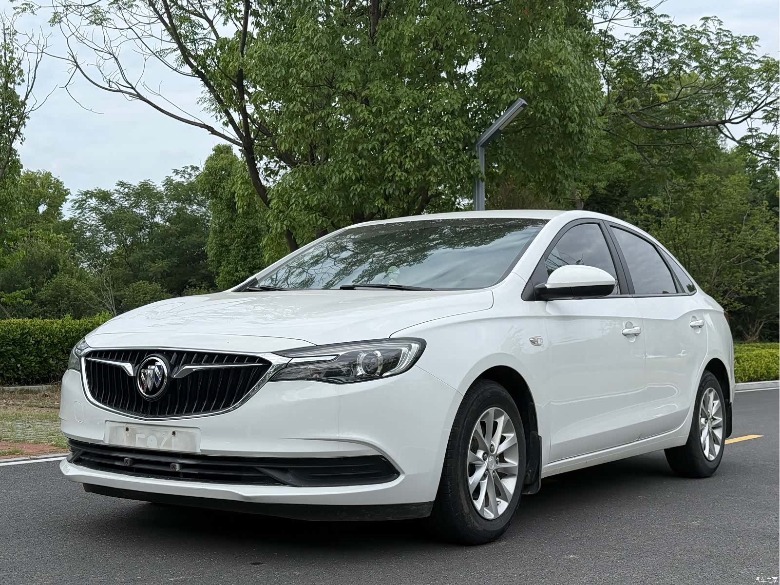 Buick V, 2018 1
