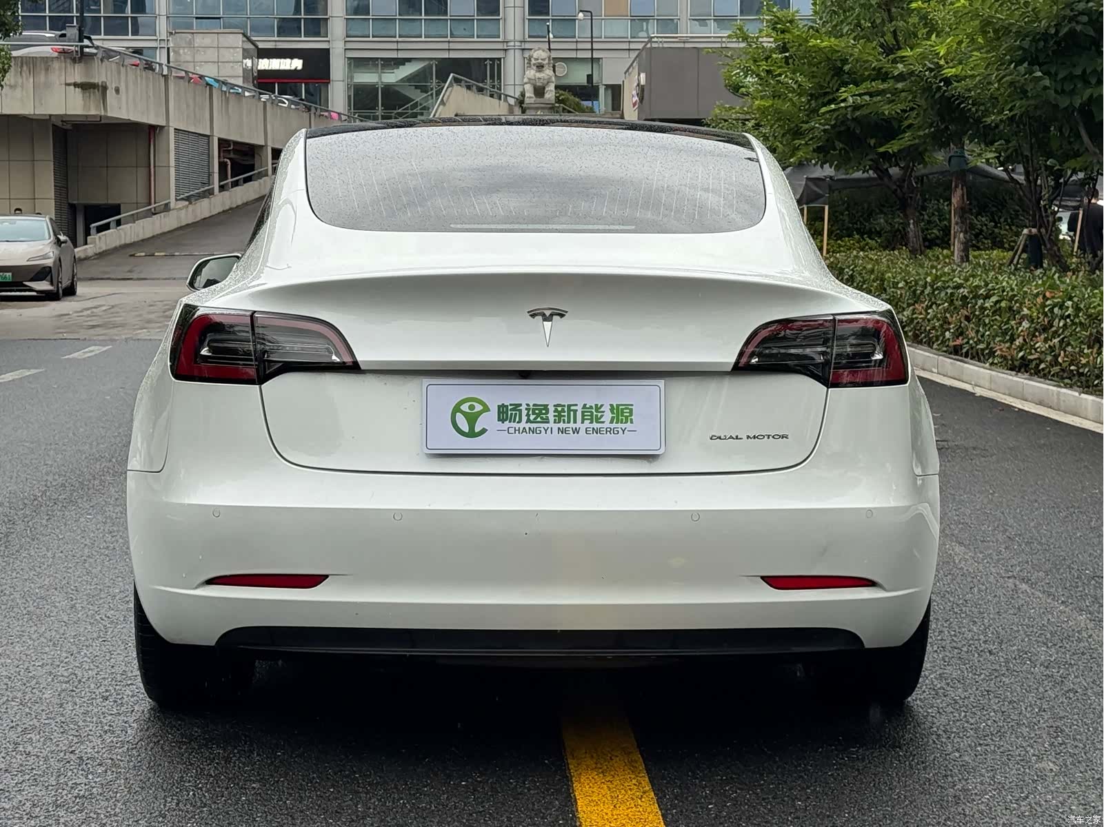 Tesla Model 3, 2019 4