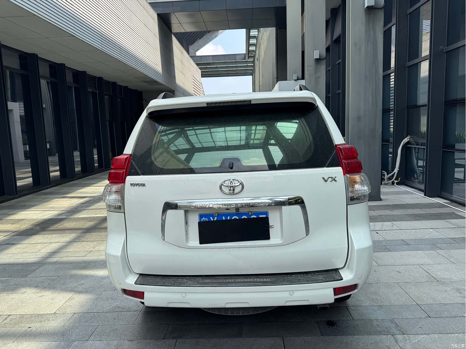 Toyota Prado, 2011 7