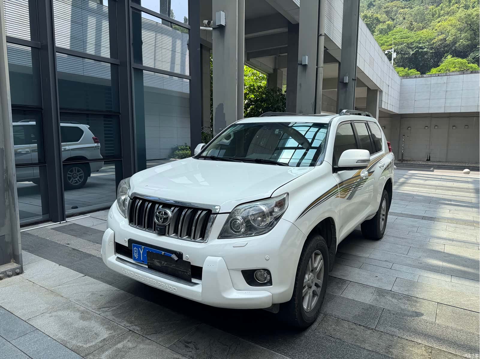 Toyota Prado, 2011 2
