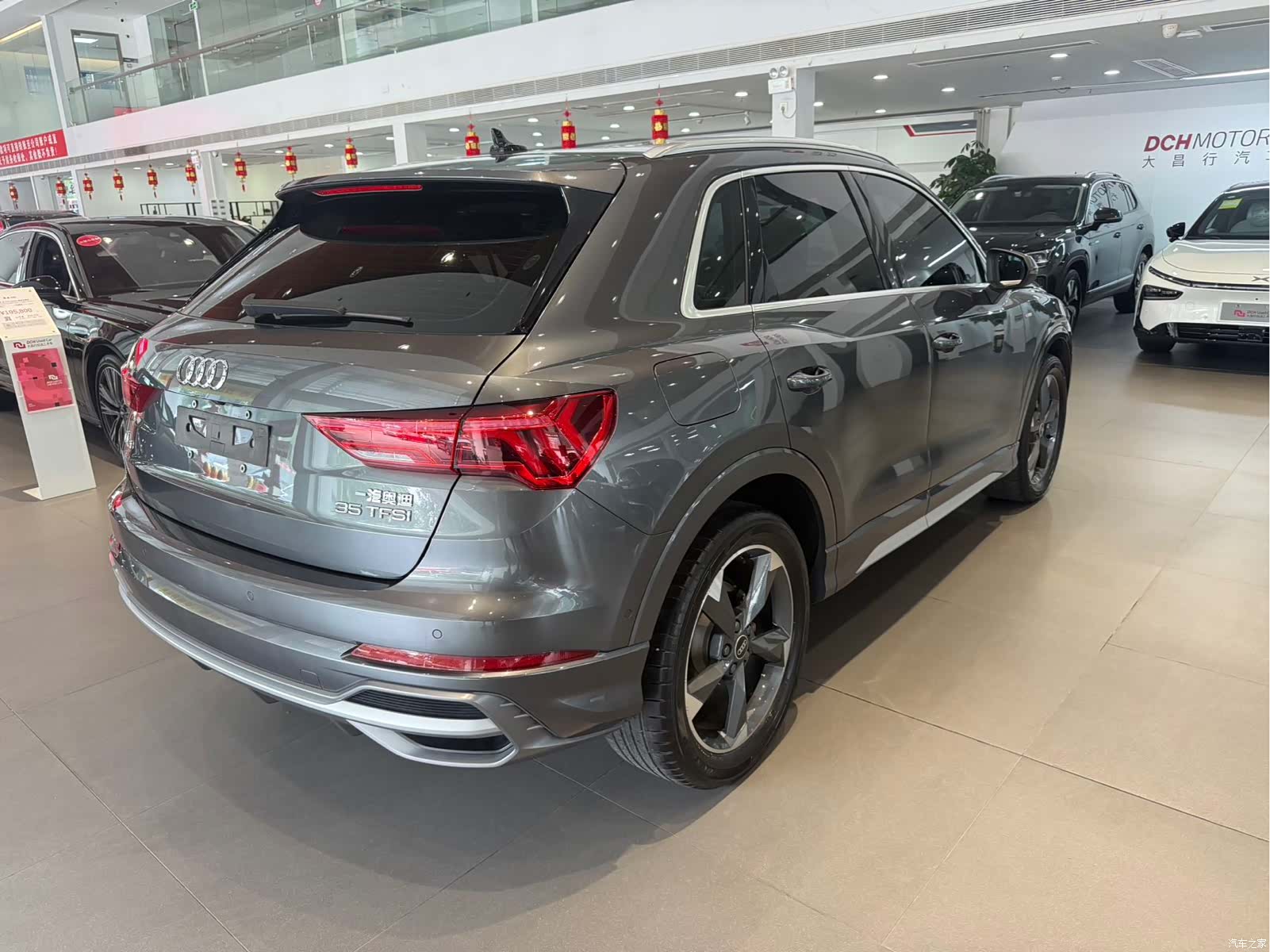 Audi Q3, 2022 4