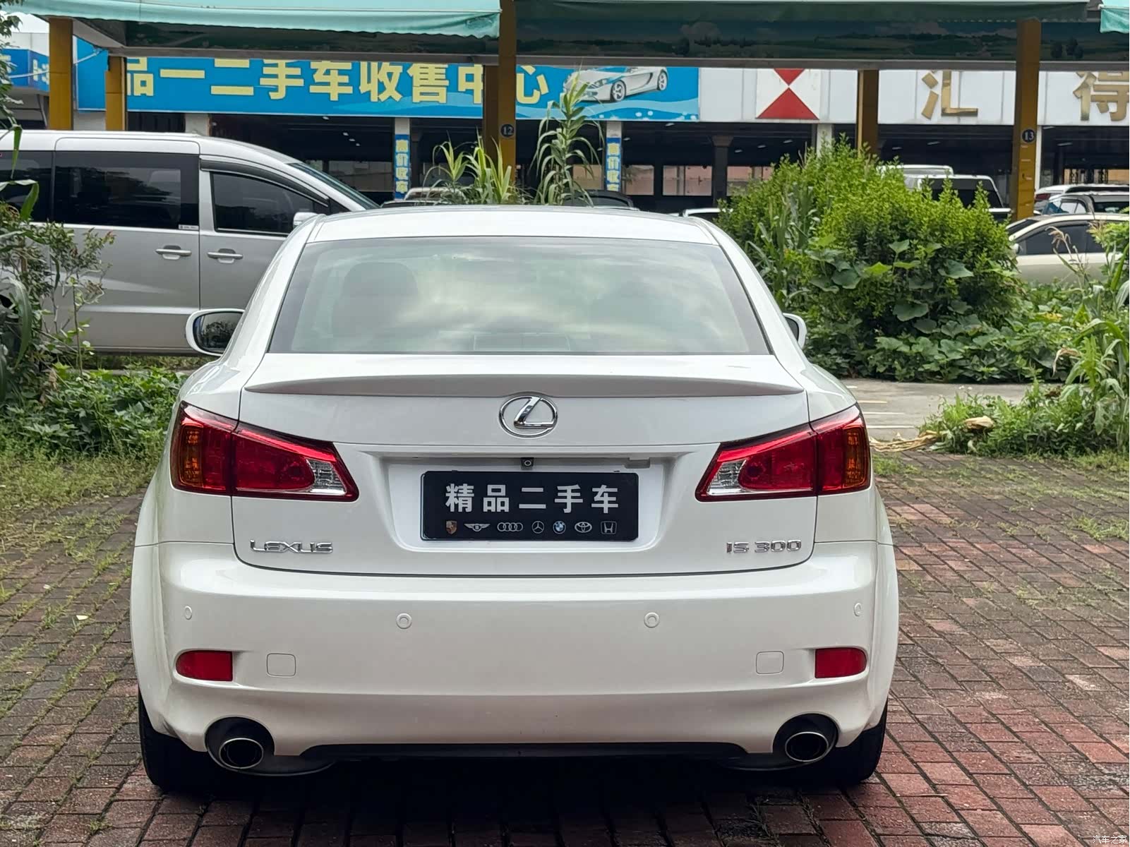 Lexus IS, 2010 19