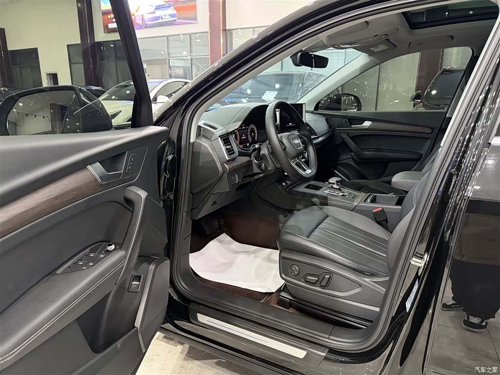 Audi Q5L, 2022 7