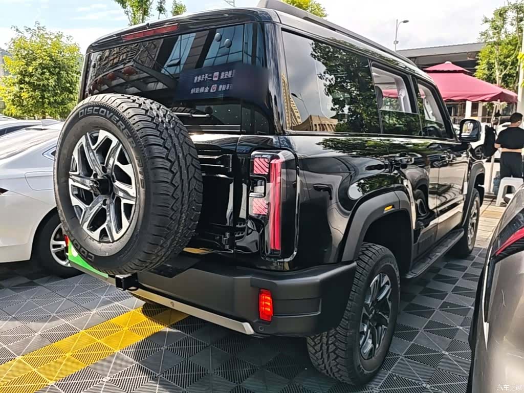 BAIC BJ40, 2025 7