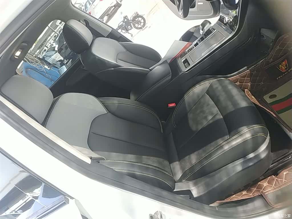 Roewe RX5, 2021 24