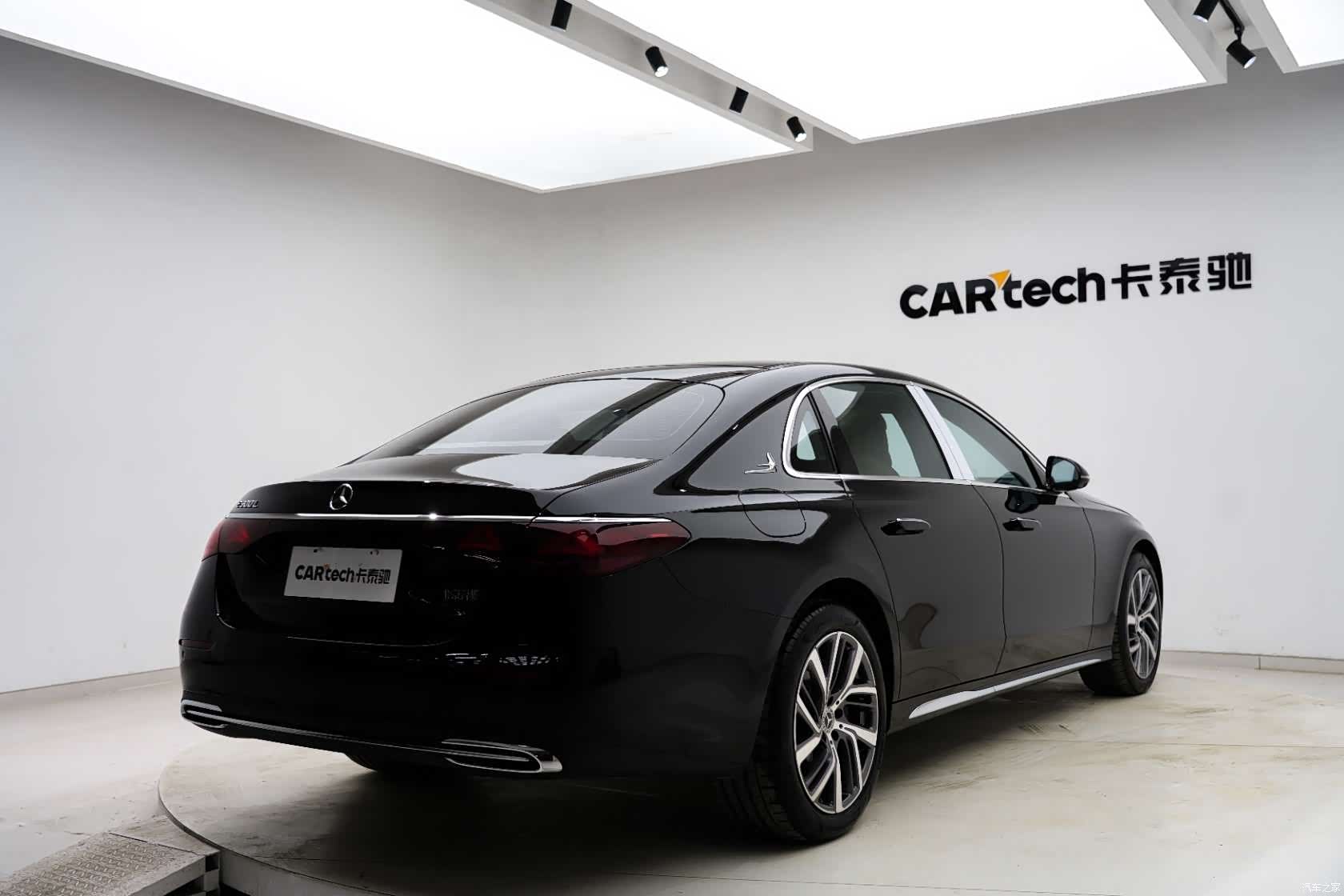 Mercedes-Benz E-Class, 2025 22