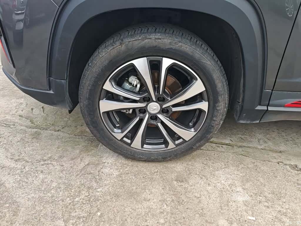 Changan CS35, 2022 23