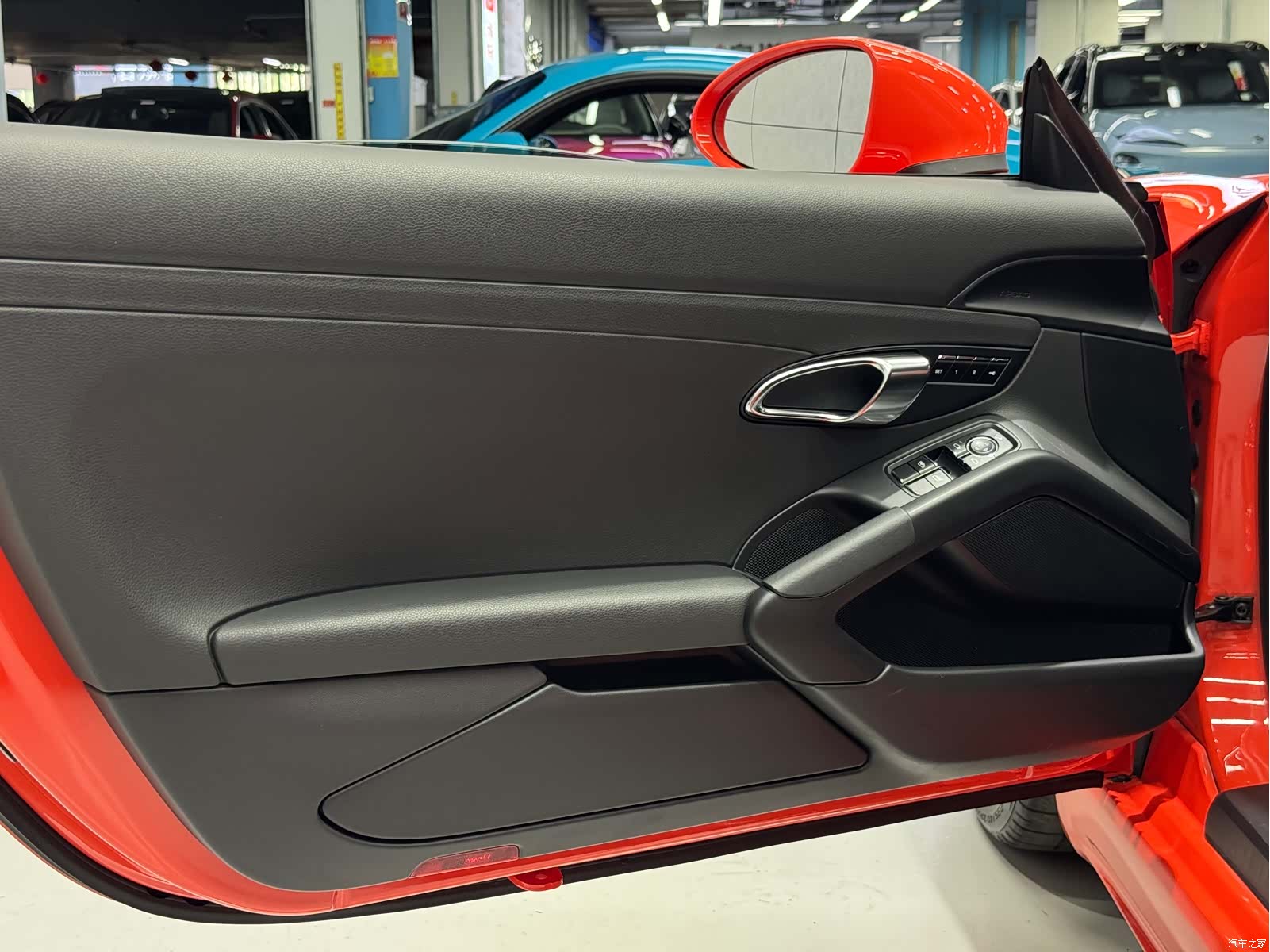 Porsche Cayman, 2017 31