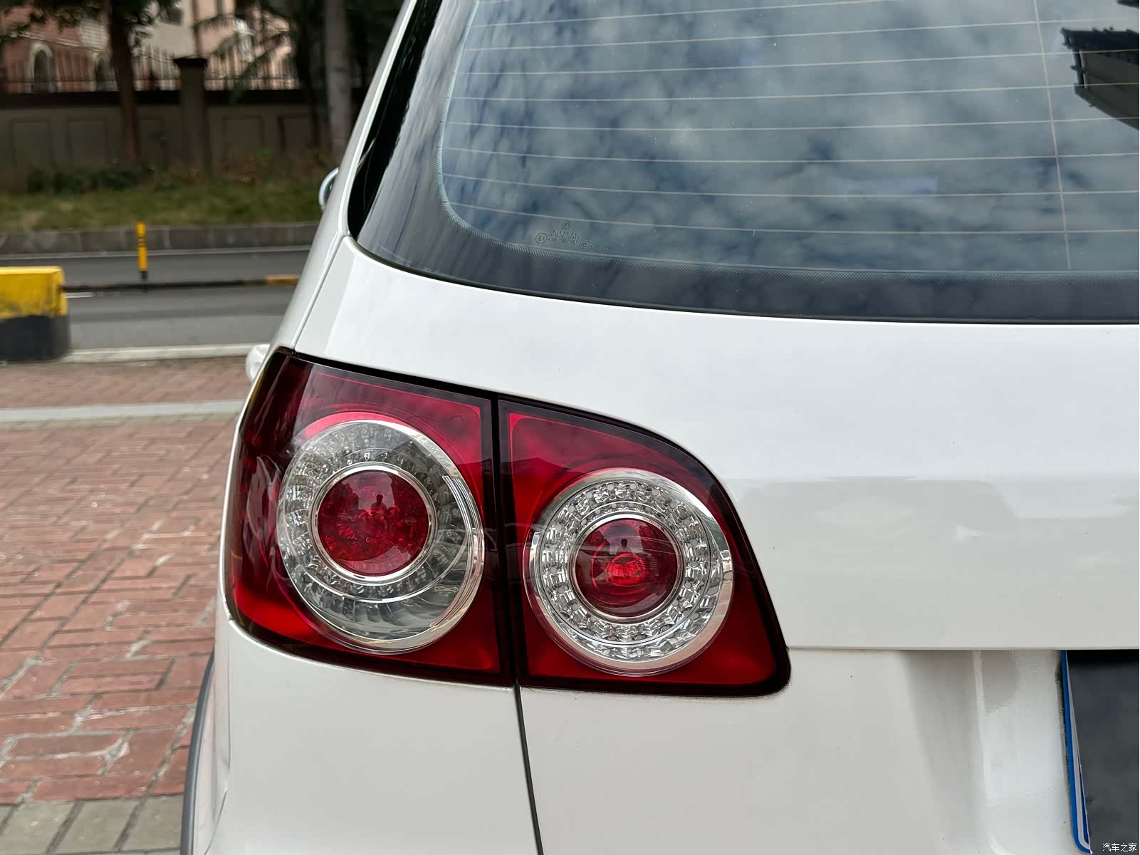 Volkswagen Golf, 2011 11