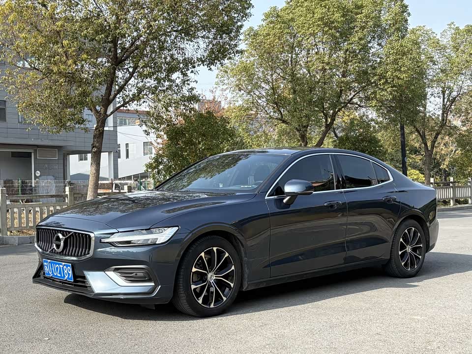Volvo S60