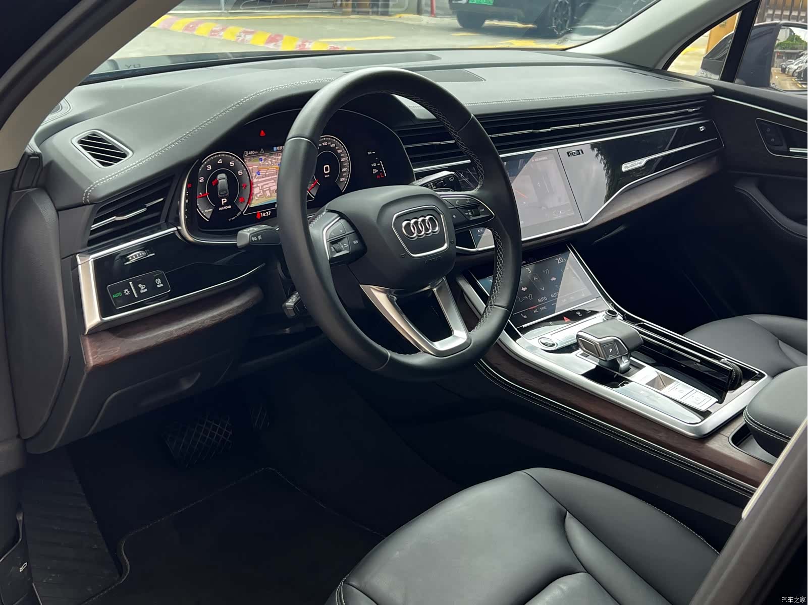 Audi Q7, 2024 21