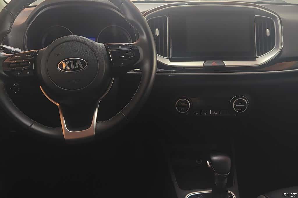 Kia KX1, 2019 12