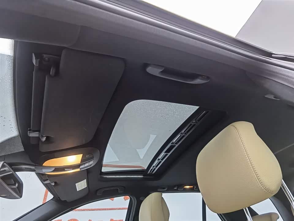 Mercedes-Benz M class