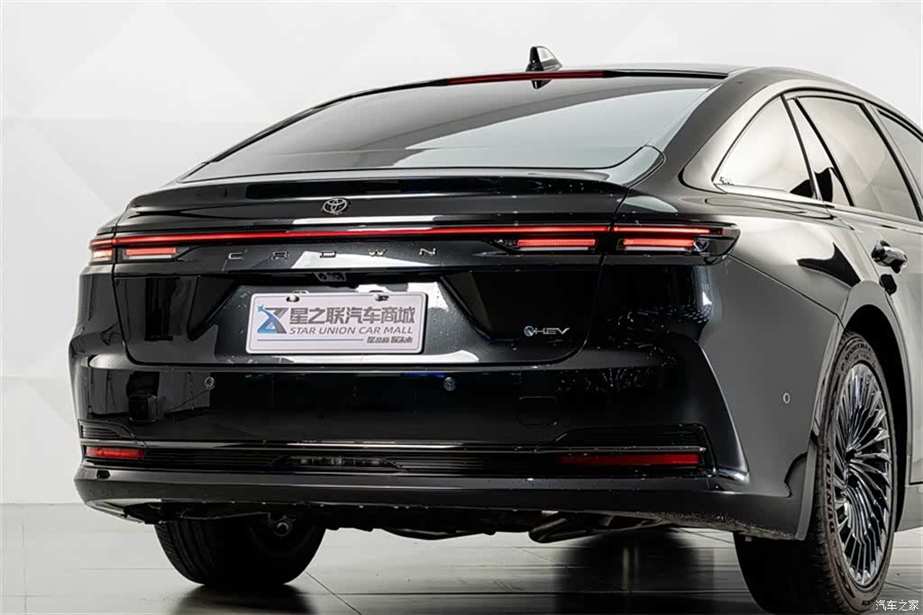 Toyota Crown, 2025 7