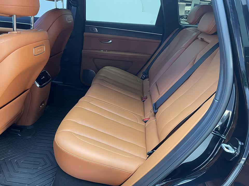 AITO Ask the world M7