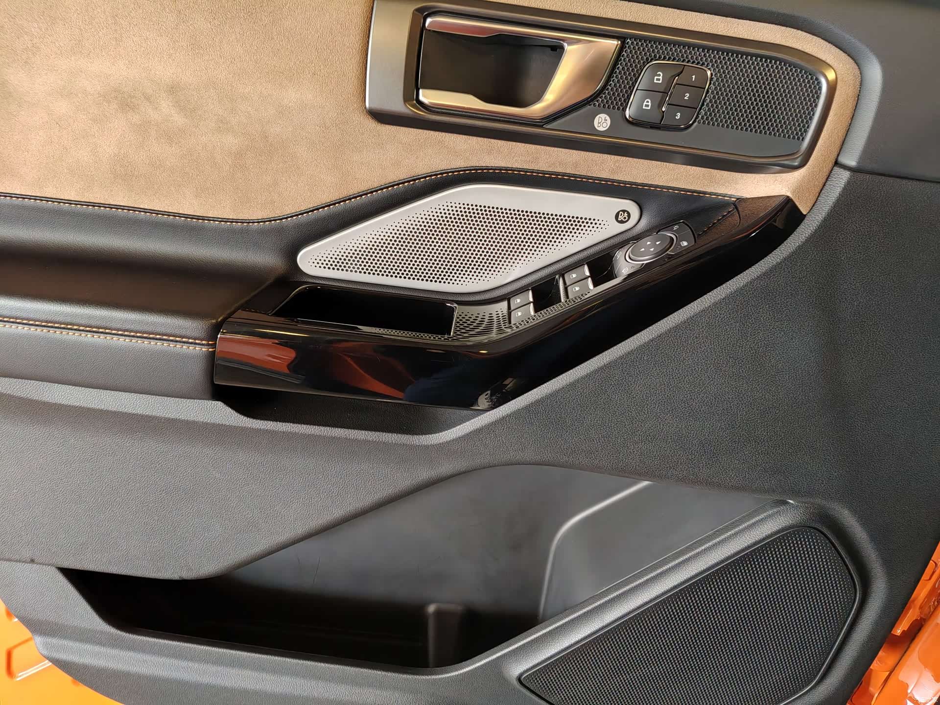Ford Explorer, 2024 20