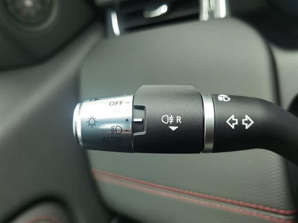 Land Rover Discover sports